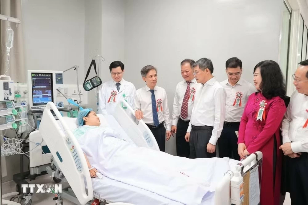 Thủ tướng Lê Minh Hưng: Cơ cấu lại mạng lưới khám, chữa bệnh theo hướng hiện đại Thủ tướng Lê Minh Hưng: Cơ cấu lại mạng lưới khám, chữa bệnh theo hướng hiện đại