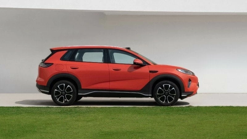 Thiết kế ngoại thất của Sealion 05 mang đậm phong cách xe điện hiện đại.