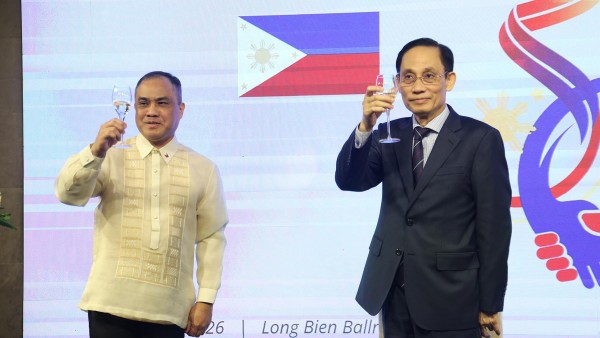 Foreign Minister Le Hoai Trung attends ceremony marking 50 years of Vietnam–Philippines diplomatic relations