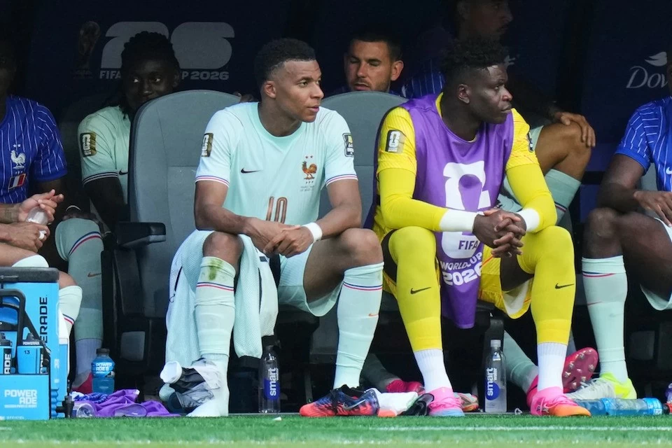 Mbappe lên tiếng về chấn thương sau chiến thắng trước Morocco, tuyển Pháp thở phào trước bán kết World Cup Mbappe lên tiếng về chấn thương sau chiến thắng trước Morocco, tuyển Pháp thở phào trước bán kết World Cup
