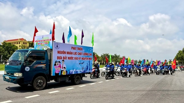 Xây dựng hệ sinh thái hỗ trợ thanh niên trước những chuyển đổi nhân khẩu học