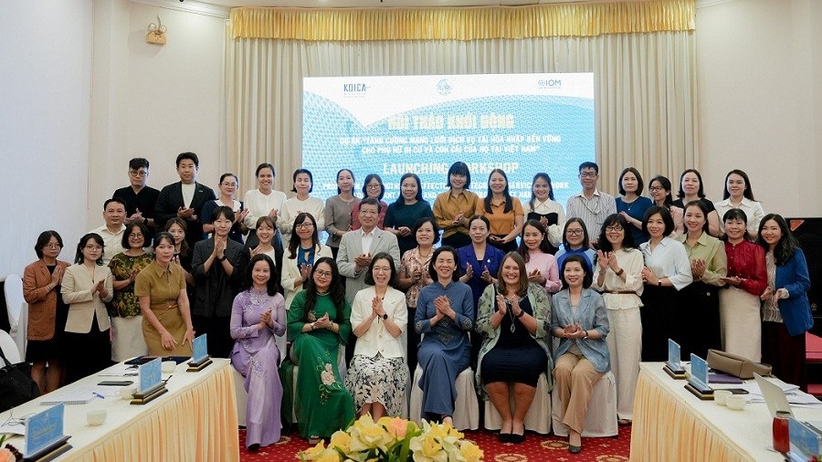 Khởi động giai đoạn II Dự án hỗ trợ tái hòa nhập cho phụ nữ di cư và con cái của họ