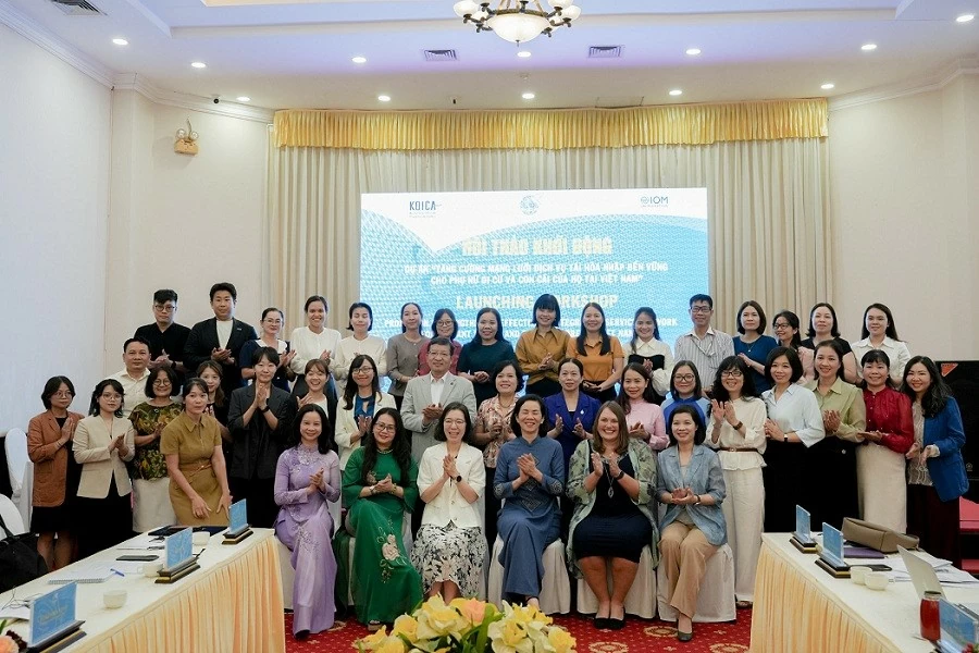 Khởi động giai đoạn II Dự án hỗ trợ tái hòa nhập cho phụ nữ di cư và con cái của họ Khởi động giai đoạn II Dự án hỗ trợ tái hòa nhập cho phụ nữ di cư và con cái của họ