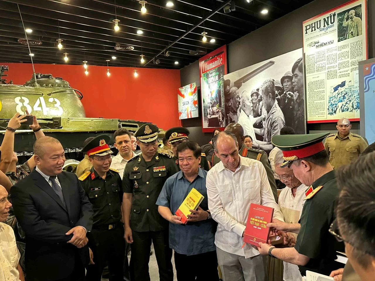 60 năm vun đắp quan hệ hợp tác quốc phòng Việt Nam - Cuba