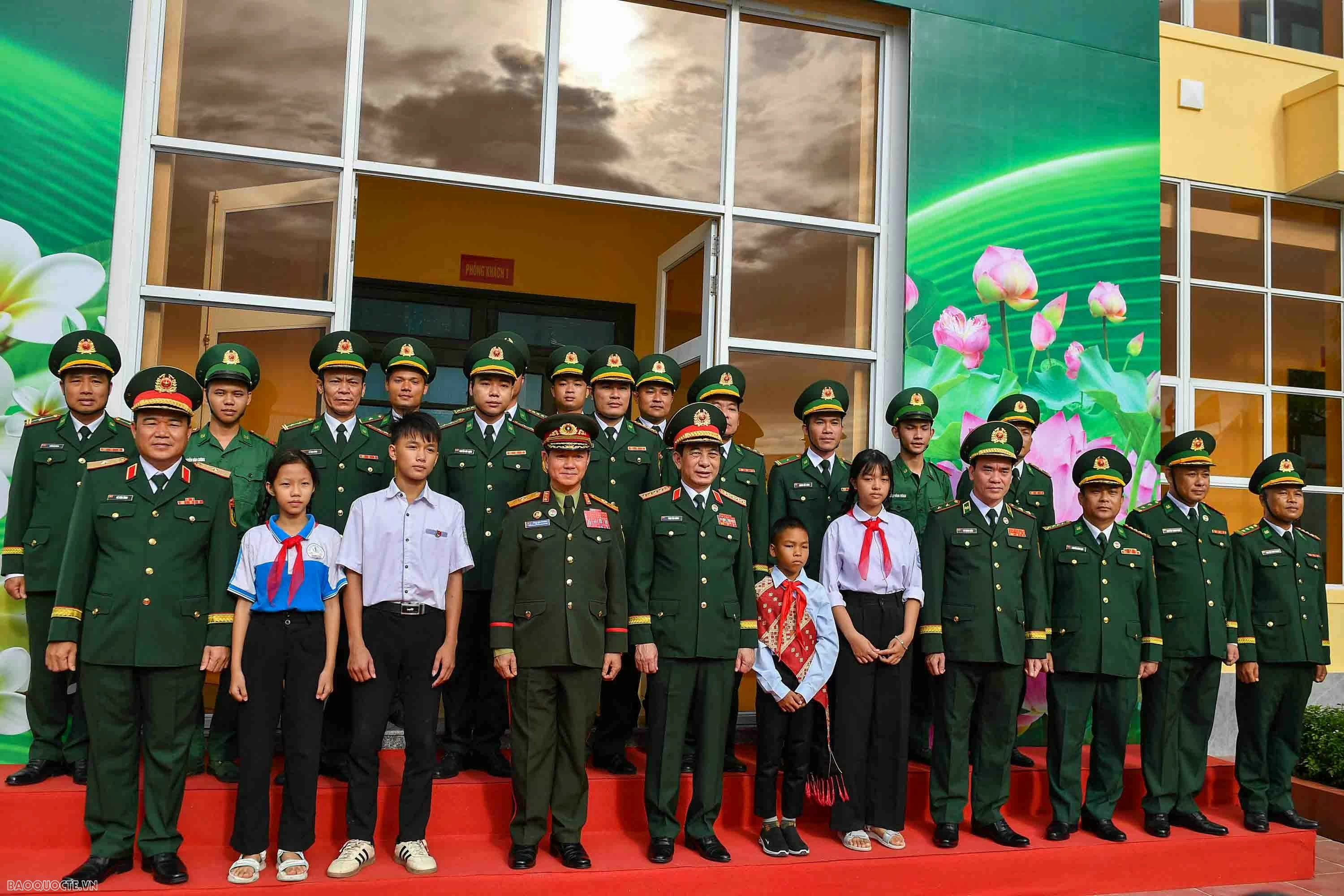 Việt Nam - Lào tiếp tục vun đắp tình hữu nghị từ những hoạt động thiết thực nơi biên giới