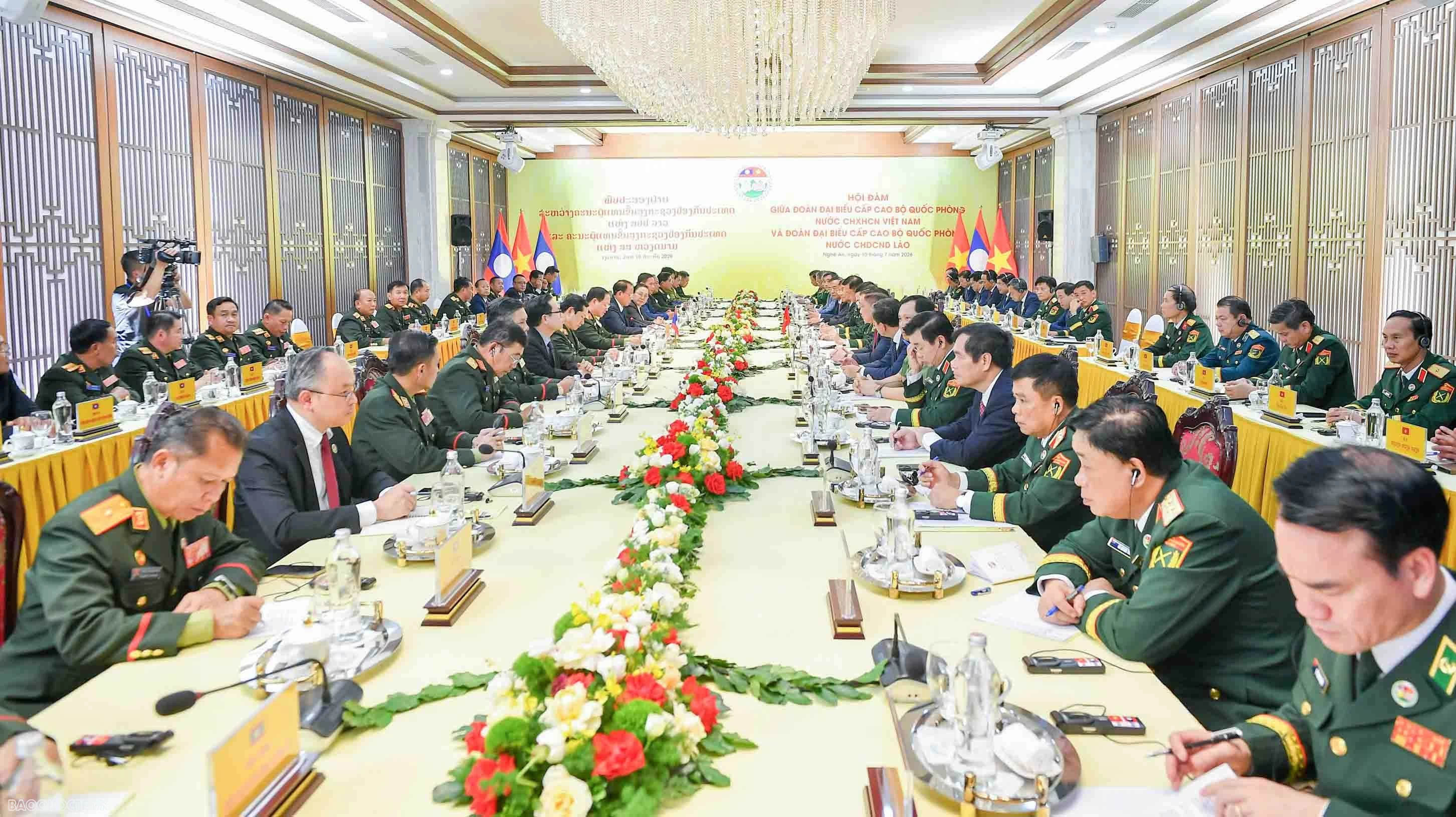 Việt Nam - Lào thống nhất thúc đẩy hợp tác quốc phòng, xây dựng biên giới hòa bình Việt Nam - Lào thống nhất thúc đẩy hợp tác quốc phòng, xây dựng biên giới hòa bình