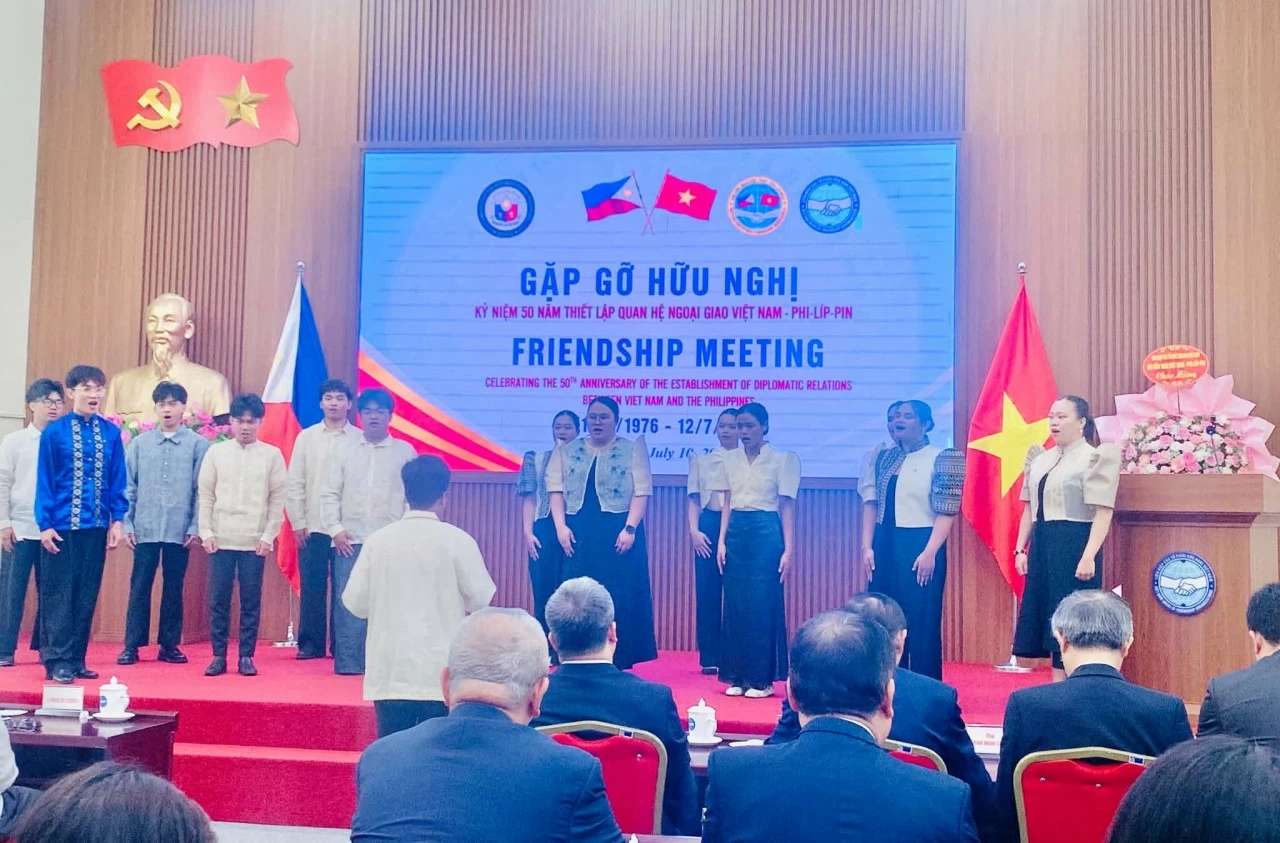 Việt Nam - Philippines vun đắp quan hệ hữu nghị từ nền tảng kết nối nhân dân