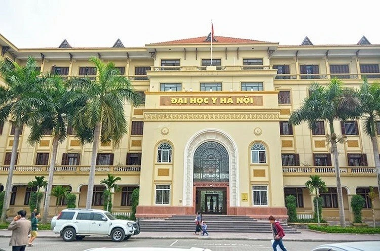 Điểm sàn Trường Đại học Y Hà Nội năm 2026 cao nhất 24 điểm