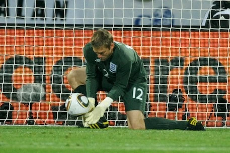 Top 5 sai lầm đáng tiếc của thủ môn tại World Cup 2026: Khi một khoảnh khắc thay đổi cả số phận đội tuyển Top 5 sai lầm đáng tiếc của thủ môn tại World Cup 2026: Khi một khoảnh khắc thay đổi cả số phận đội tuyển