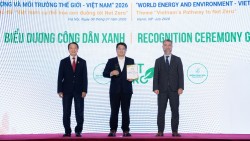 YADEA Việt Nam giành cú đúp giải thưởng tại Diễn đàn 'Năng lượng và Môi trường thế giới Việt Nam' 2026