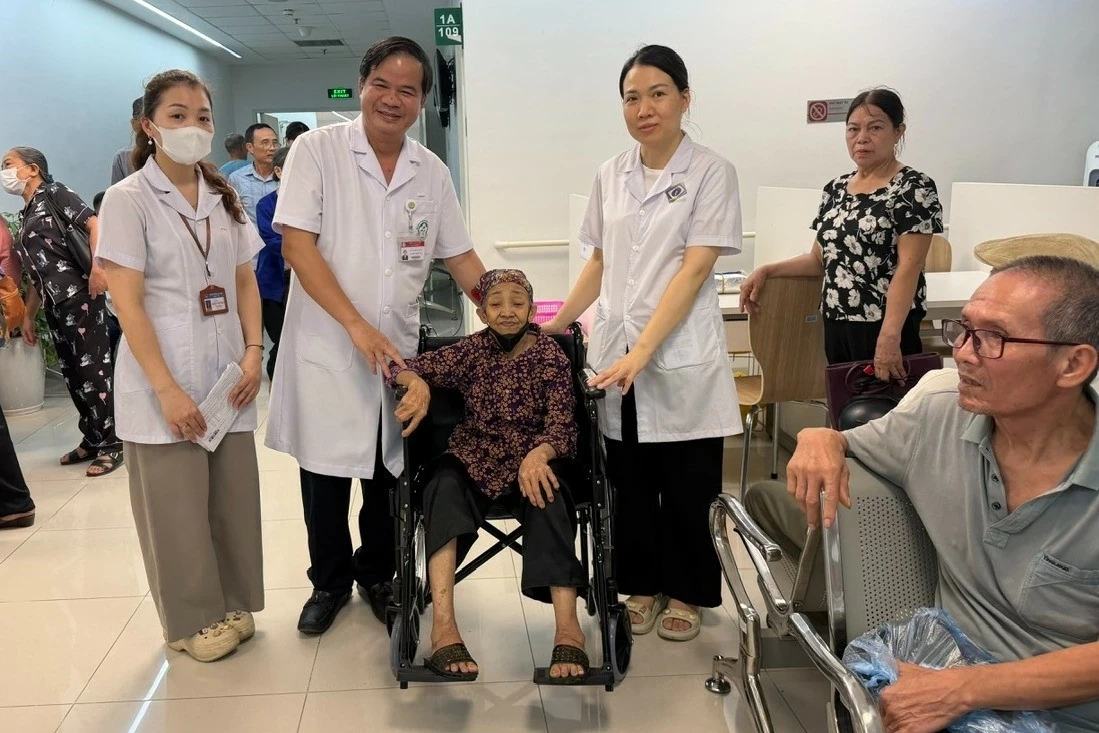 Sau 2 tuần vận hành, Bệnh viện Bạch Mai cơ sở Ninh Bình đón gần 28.000 bệnh nhân