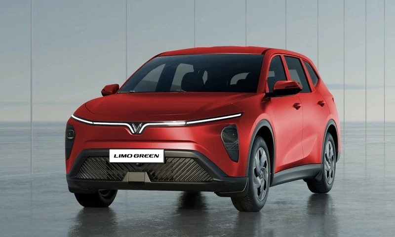Top 10 xe ô tô bán chạy nhất tháng 6/2026: VinFast Limo Green tiếp tục dẫn đầu.