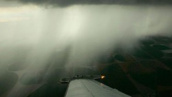Philippines triển khai gieo mây tạo mưa để cứu hơn 31.000 ha lúa trước nguy cơ El Nino