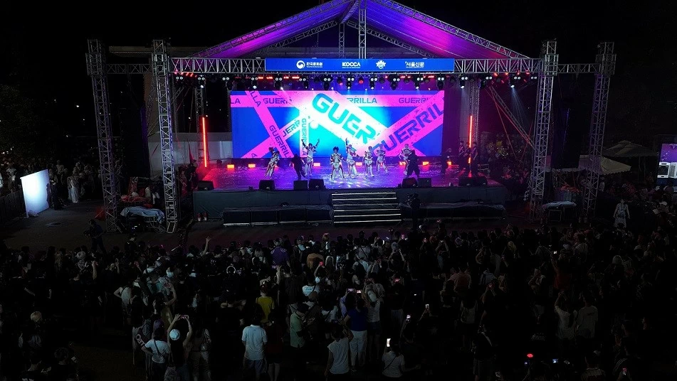Đặc sắc Lễ hội K-pop Lovers Festival 2026, thu hút hàng nghìn người hâm mộ