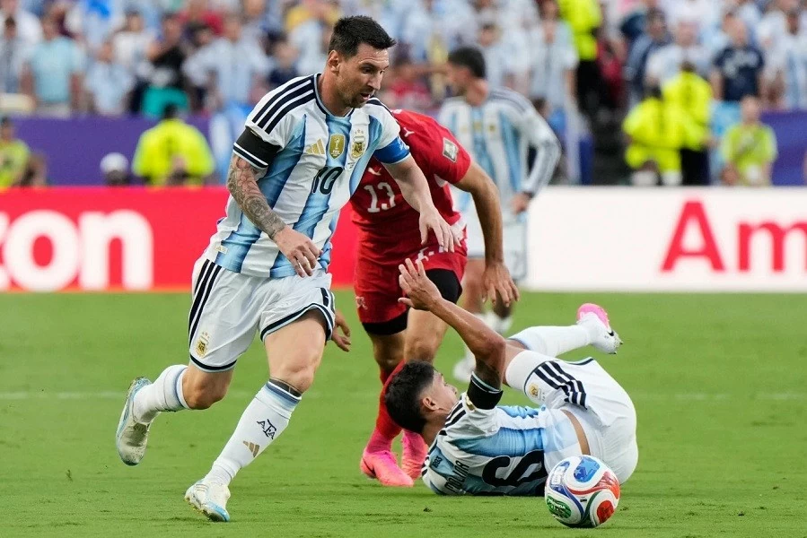 Messi háo hức trước lần đầu đối đầu tuyển Anh ở bán kết World Cup: Đó sẽ là một trận đấu rất đặc biệt Messi háo hức trước lần đầu đối đầu tuyển Anh ở bán kết World Cup: Đó sẽ là một trận đấu rất đặc biệt