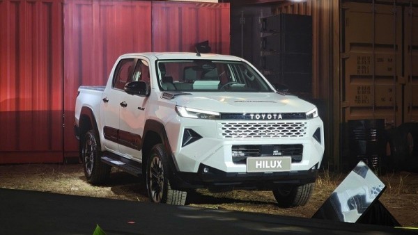Top 4 xe bán tải bán chạy nhất tháng 6/2026: Toyota Hilux vươn lên dẫn đầu