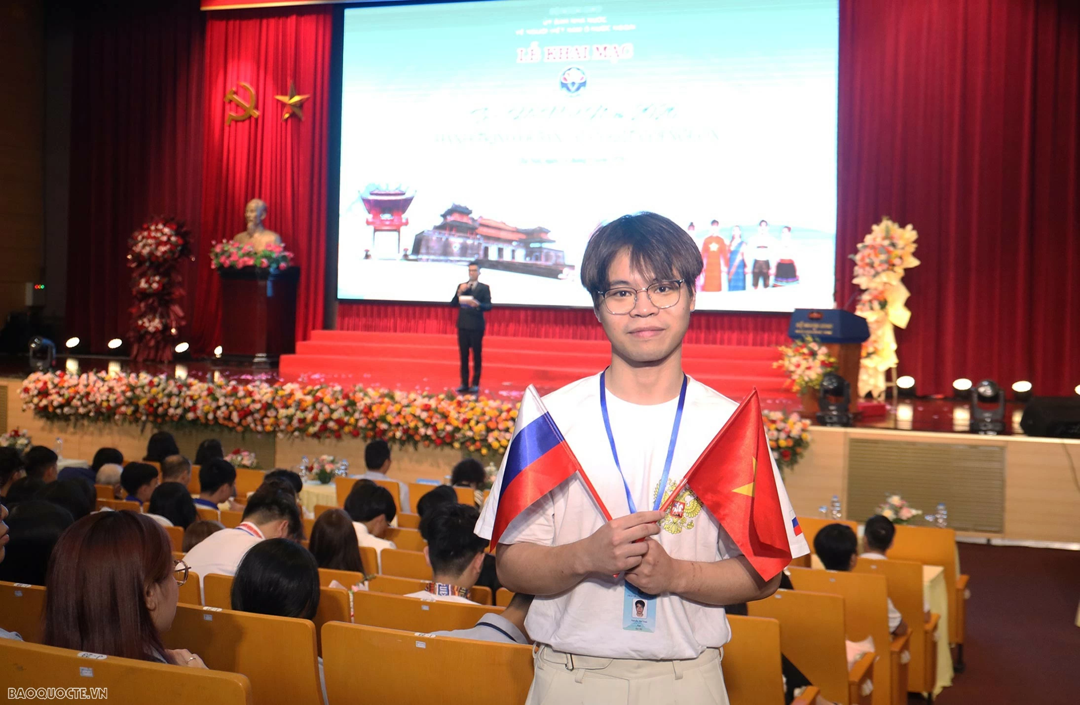 Bạn Nguyễn Thế Vinh, kiều bào tại Nga.