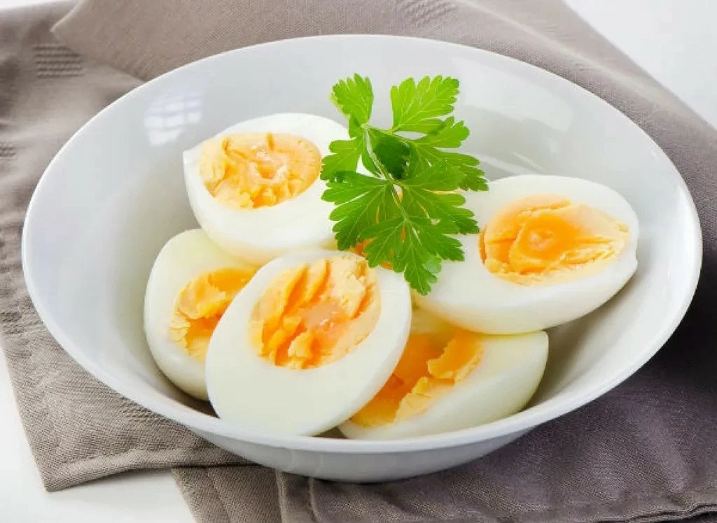 Ăn trứng đúng cách vào bữa sáng theo lời khuyên chuyên gia