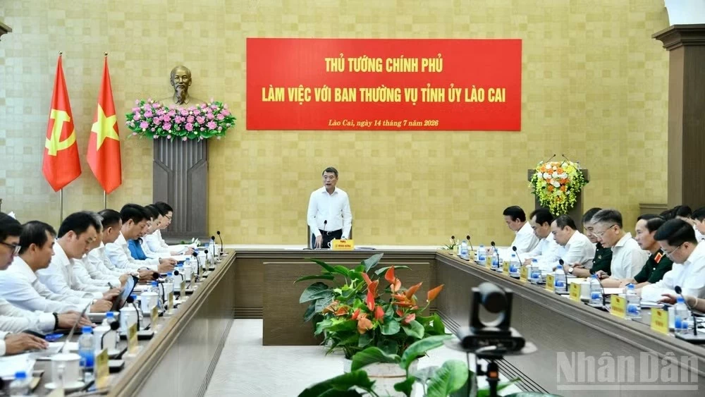 Thủ tướng Lê Minh Hưng chủ trì cuộc làm việc với Ban Thường vụ Tỉnh ủy Lào Cai Thủ tướng Lê Minh Hưng chủ trì cuộc làm việc với Ban Thường vụ Tỉnh ủy Lào Cai