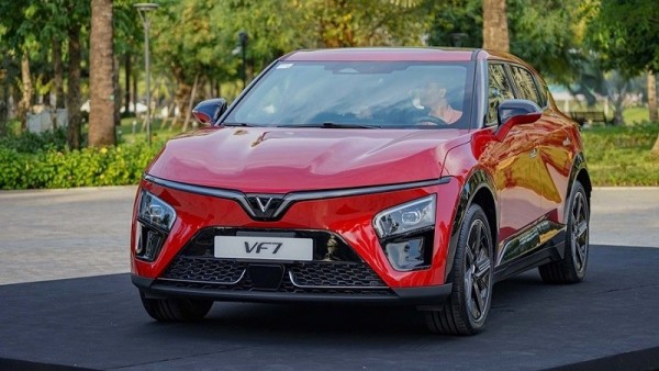 Top 5 xe SUV hạng C bán chạy nhất tháng 6/2026: VinFast VF 7 bức tốc mạnh mẽ