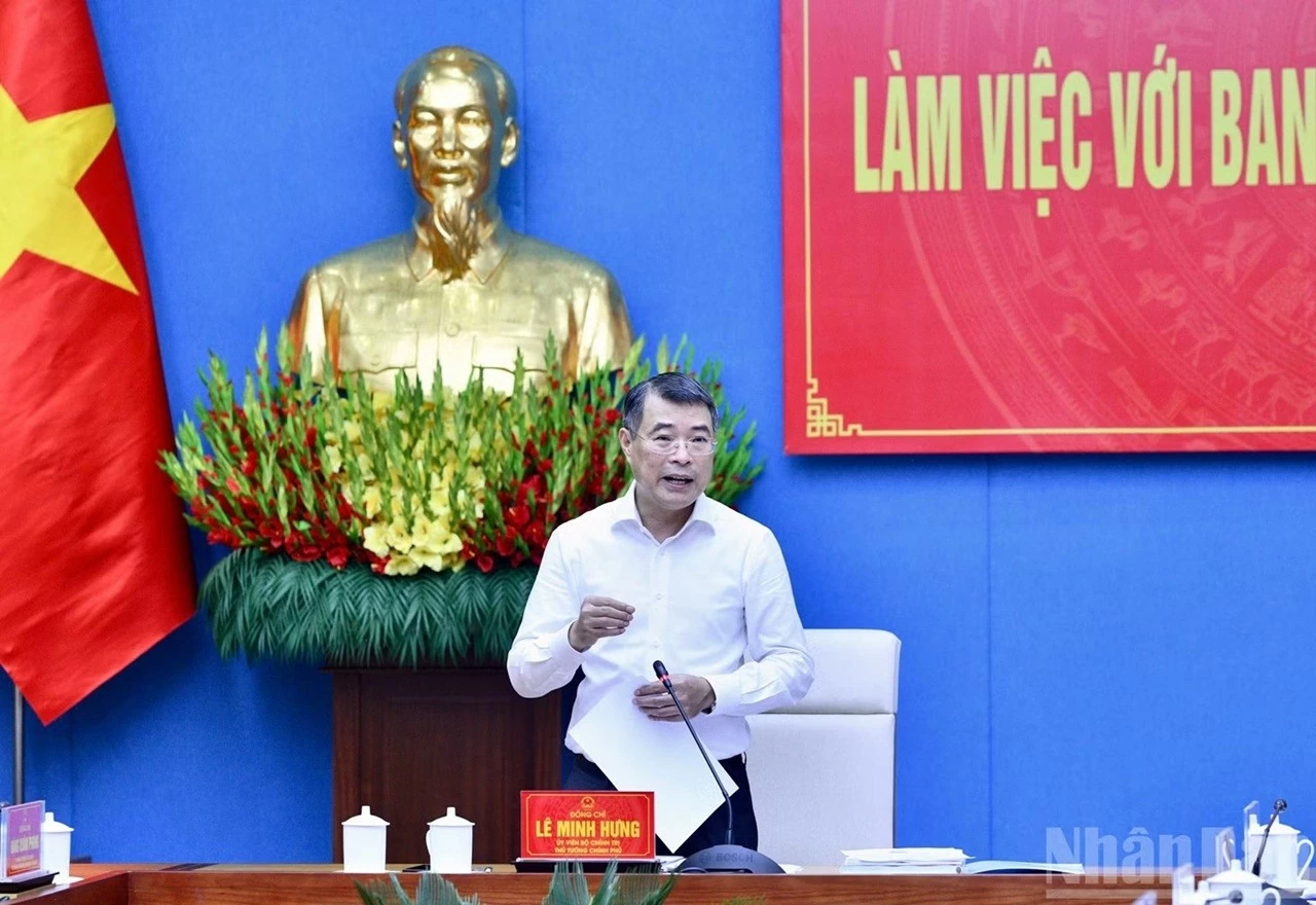 Thủ tướng Chính phủ Lê Minh Hưng chủ trì cuộc làm việc với Ban Thường vụ Tỉnh ủy Phú Thọ
