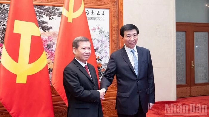 Đoàn đại biểu Đảng Cộng sản Việt Nam thăm và làm việc tại Trung Quốc
