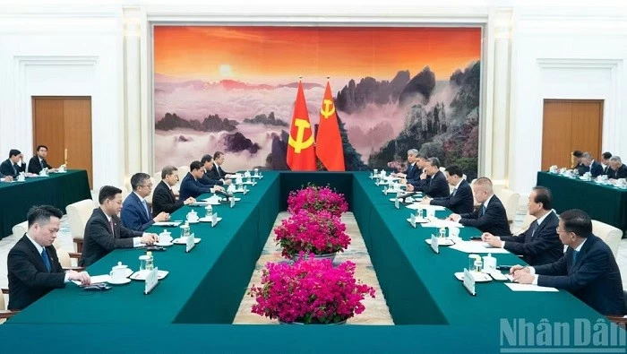 Đoàn đại biểu Đảng Cộng sản Việt Nam thăm và làm việc tại Trung Quốc