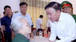 Thường trực Ban Bí thư Trần Cẩm Tú: Chăm lo người có công là trách nhiệm của cả hệ thống chính trị và toàn xã hội
