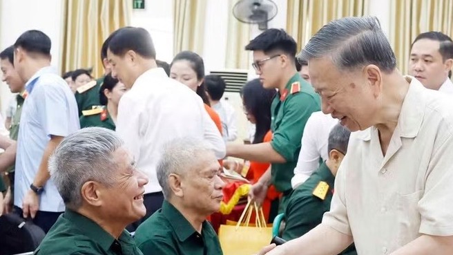 Tổng Bí thư, Chủ tịch nước Tô Lâm: Tiếp tục rà soát, giải quyết đầy đủ chính sách đối với người có công và thân nhân
