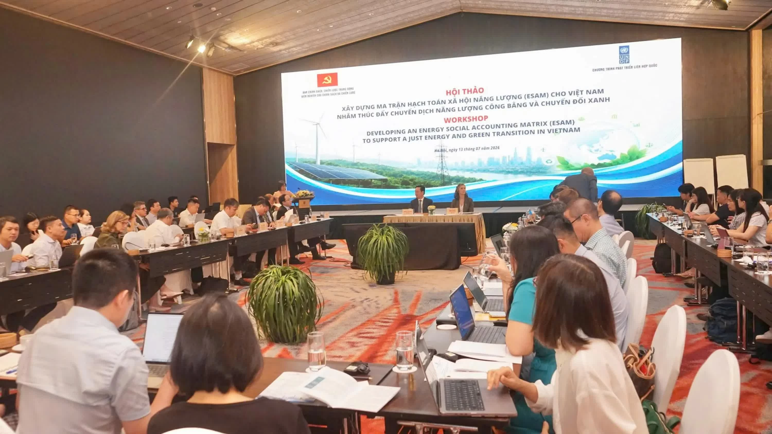 Việt Nam có thể giải bài toán kép tăng trưởng và giảm phát thải nhờ đòn bẩy này