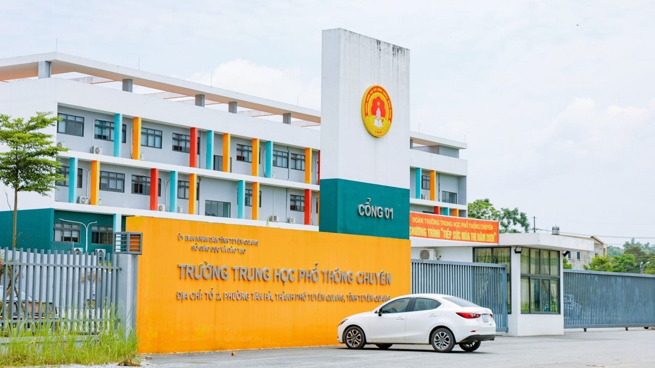 Vụ điểm 10 Toán bất thường ở Tuyên Quang: Muốn giảm bệnh thành tích, cần thay đổi cách nhìn về thành công