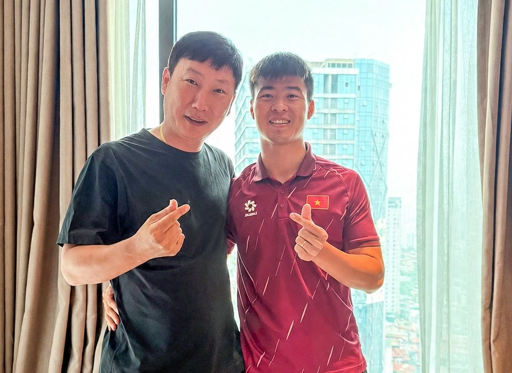 Trung vệ Đỗ Duy Mạnh chia tay tuyển Việt Nam trước thềm ASEAN Cup 2026