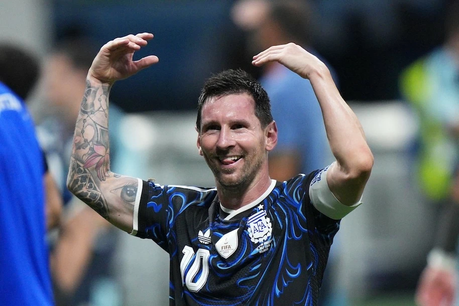 Kết quả bóng đá World Cup 2026: Argentina 2-0 Anh: Messi lập cú đúp kiến tạo đỉnh cao, Argentina ngược dòng đánh bại tuyển Anh để vào chung kết
