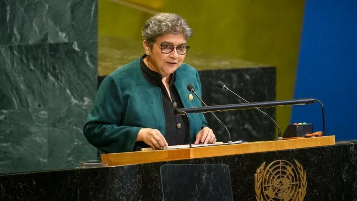 Bà Rabab Fatima, nhà ngoại giao kỳ cựu của Bangladesh, được bổ nhiệm làm Đặc phái viên tại Afghanistan kiêm Trưởng Phái bộ Hỗ trợ của LHQ tại Afghanistan (UNAMA). (Nguồn: Amu TV)