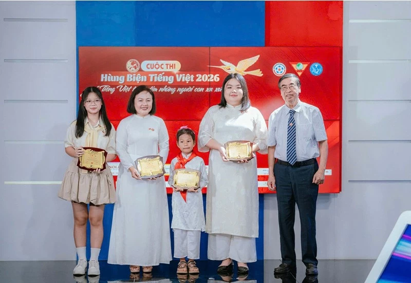 Hành trình từ khát vọng học tập đến trách nhiệm với cộng đồng