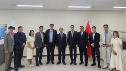 Ban Chính sách và Chiến lược Trung ương làm việc với Hiệp hội Doanh nhân & Đầu tư Việt Nam – Hàn Quốc