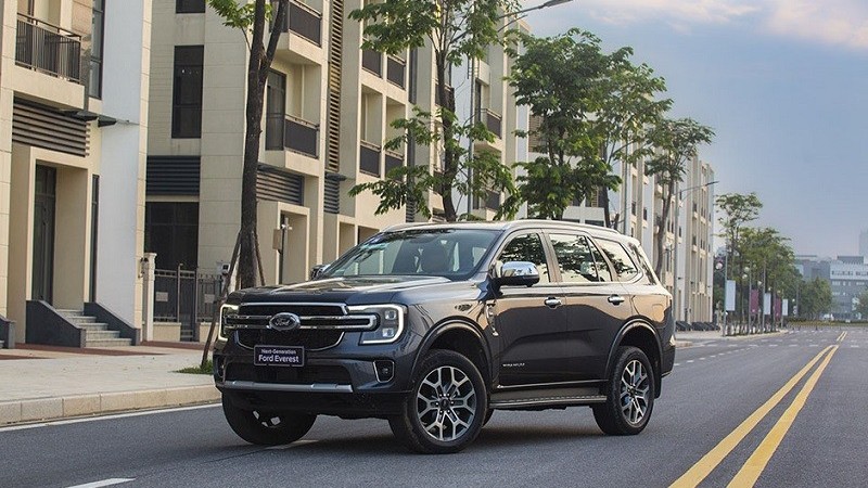 Top 4 xe SUV 7 chỗ bán chạy nhất tháng 6/2026: Ford Everest tiếp tục dẫn đầu