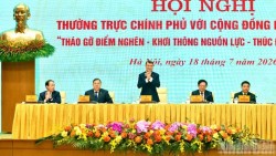 Chính phủ đồng hành cùng doanh nghiệp tháo gỡ điểm nghẽn, tạo động lực tăng trưởng