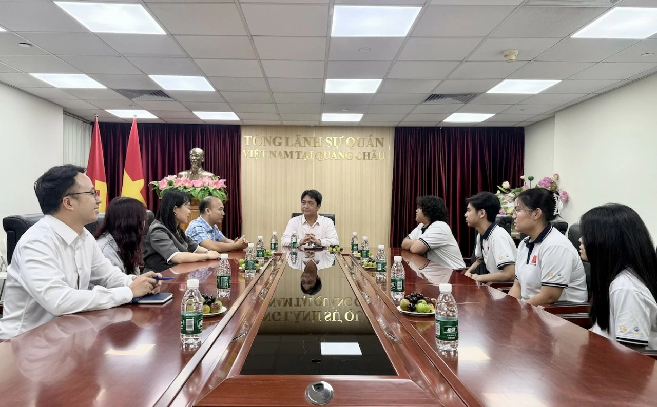 Việt Nam tham dự Olympic Kinh tế Quốc tế 2026 tại Thâm Quyến (Trung Quốc): Khẳng định trí tuệ Việt trên đấu trường quốc tế Việt Nam tham dự Olympic Kinh tế Quốc tế 2026 tại Thâm Quyến (Trung Quốc): Khẳng định trí tuệ Việt trên đấu trường quốc tế
