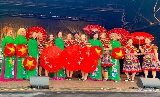Văn hóa Việt Nam thu hút bạn bè quốc tế tại lễ hội mùa Hè tại Đức