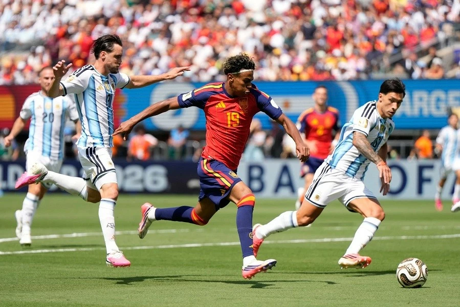 Kết quả Chung kết bóng đá World Cup 2026: Tây Ban Nha 1-0 Argentina: Ferran Torres đưa La Roja lên đỉnh thế giới, Lionel Messi khép lại giấc mơ dang Kết quả Chung kết bóng đá World Cup 2026: Tây Ban Nha 1-0 Argentina: Ferran Torres đưa La Roja lên đỉnh thế giới, Lionel Messi khép lại giấc mơ dang