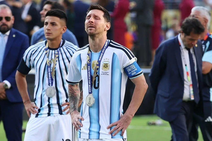 Kết quả Chung kết bóng đá World Cup 2026: Tây Ban Nha 1-0 Argentina: Ferran Torres đưa La Roja lên đỉnh thế giới, Lionel Messi khép lại giấc mơ dang Kết quả Chung kết bóng đá World Cup 2026: Tây Ban Nha 1-0 Argentina: Ferran Torres đưa La Roja lên đỉnh thế giới, Lionel Messi khép lại giấc mơ dang