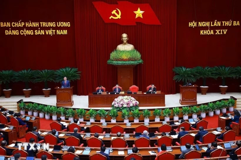 Khai mạc trọng thể Hội nghị lần thứ ba Ban Chấp hành Trung ương Đảng khóa XIV Khai mạc trọng thể Hội nghị lần thứ ba Ban Chấp hành Trung ương Đảng khóa XIV