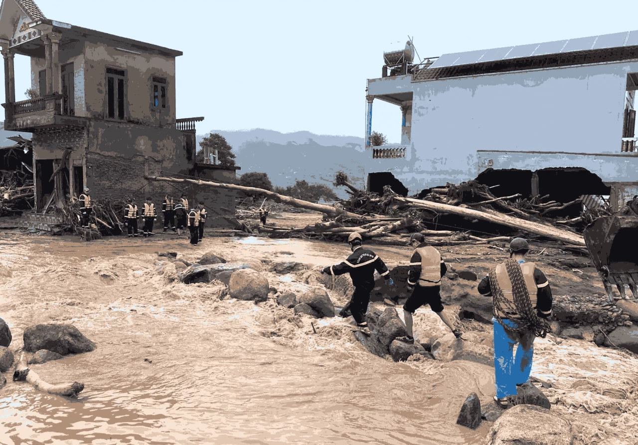 Hà Nội hỗ trợ Lai Châu 5 tỷ đồng khắc phục hậu quả thiên tai Hà Nội hỗ trợ Lai Châu 5 tỷ đồng khắc phục hậu quả thiên tai
