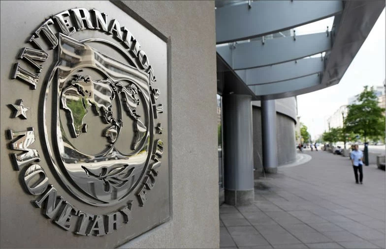 IMF duyệt giải ngân thêm 690 triệu USD cho Ukraine sau đợt rà soát chương trình vay. (Nguồn: Getty Images) IMF duyệt giải ngân thêm 690 triệu USD cho Ukraine sau đợt rà soát chương trình vay. (Nguồn: Getty Images)