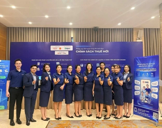 Đại diện Ngân hàng TMCP Quân đội (MB) tại Hội thảo. Đại diện Ngân hàng TMCP Quân đội (MB) tại Hội thảo.