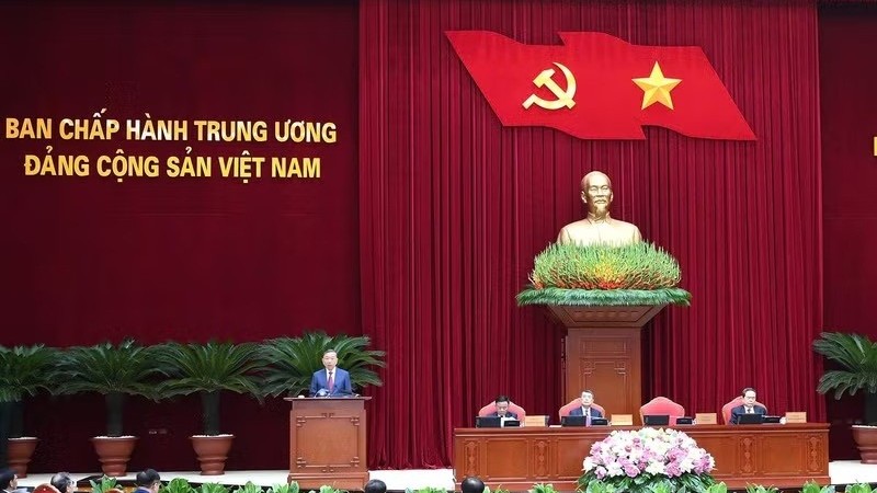 Ngày làm việc thứ hai Hội nghị lần thứ ba Ban Chấp hành Trung ương Đảng khóa XIV