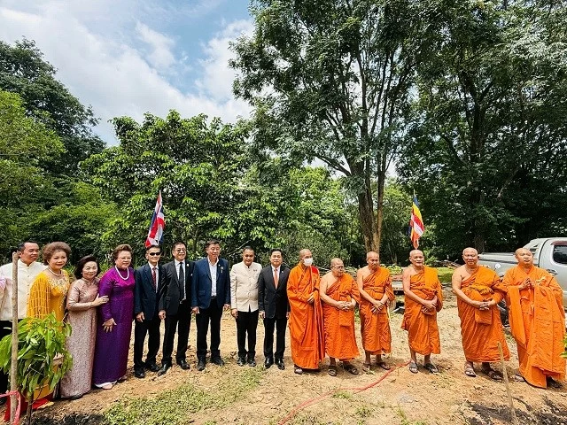 Khánh thành chùa Hoa Nghiêm tại Đông Bắc Thái Lan Khánh thành chùa Hoa Nghiêm tại Đông Bắc Thái Lan