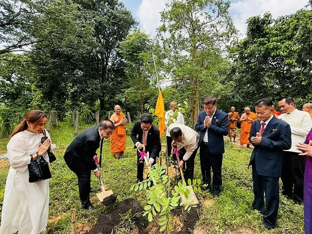 Khánh thành chùa Hoa Nghiêm tại Đông Bắc Thái Lan Khánh thành chùa Hoa Nghiêm tại Đông Bắc Thái Lan