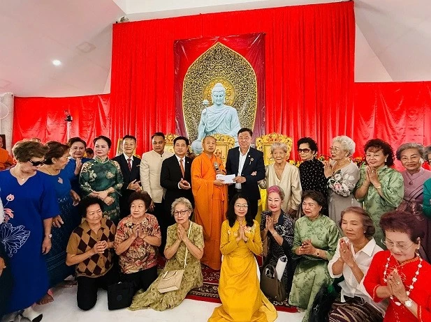 Khánh thành chùa Hoa Nghiêm tại Đông Bắc Thái Lan Khánh thành chùa Hoa Nghiêm tại Đông Bắc Thái Lan